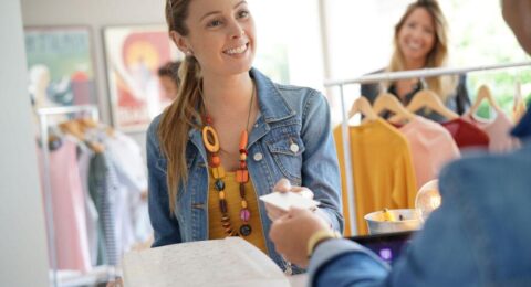 008-Cons-to-Getting-Department-Store-Credit-Cards-Part-1-1