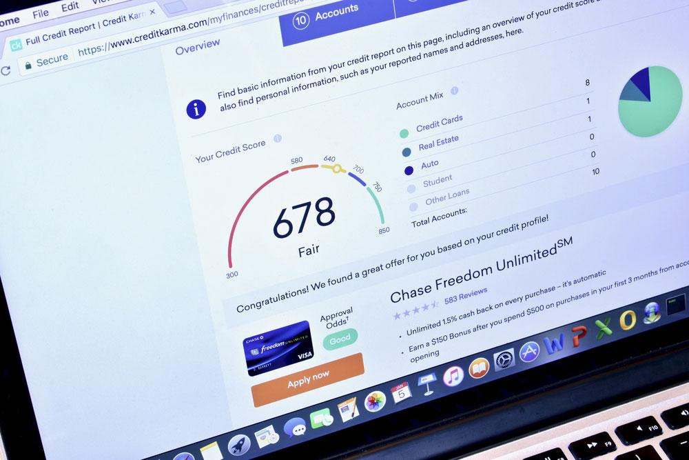 003-3-Total-Myths-That-Do-Not-Hurt-Your-Credit-Score-1-1