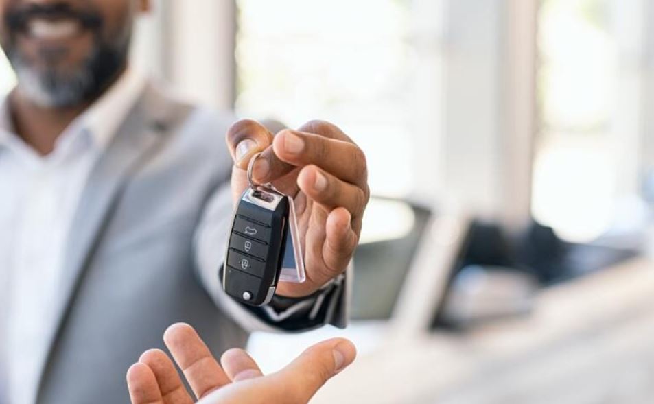 9-Ways-Seniors-Can-Save-on-Car-Insurance